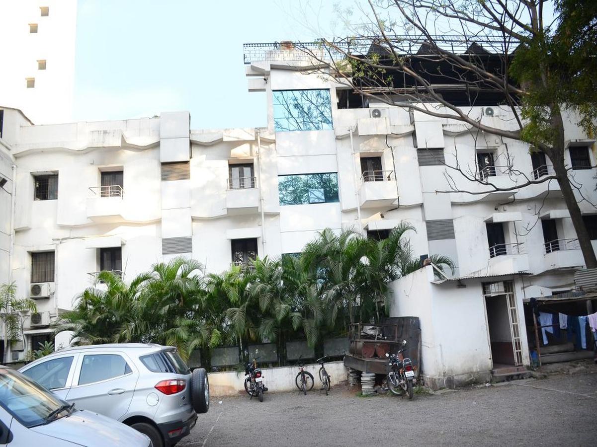 Hotel Ashiyana Pune Luaran gambar